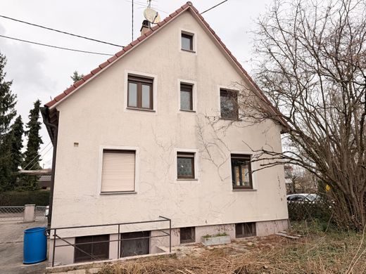 Luxury House for sale in Asperg, 480 000 €, Photo 3