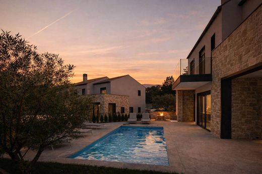 Maison de luxe à vendre à Šilo, 1 450 000 €, Photo 4