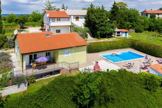 Maison de luxe à vendre à Žminj, 1 300 000 €, Photo 6