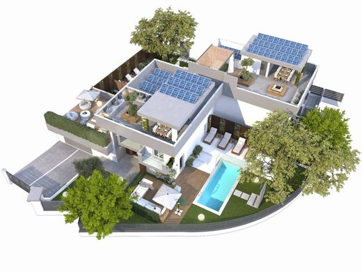 Luxury House for sale in Mozzate, 520 000 €, Photo 1