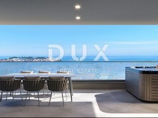 Luxury Apartment for sale in Porec, 0 €, Photo 1