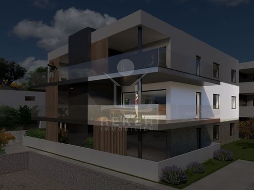 Luxury Apartment for sale in Privlaka, 371 000 €, Photo 1