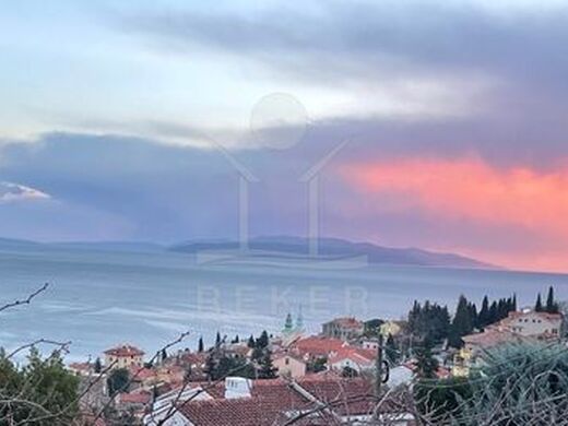 Appartement de luxe à vendre à Opatija, 850 000 €, Photo 1