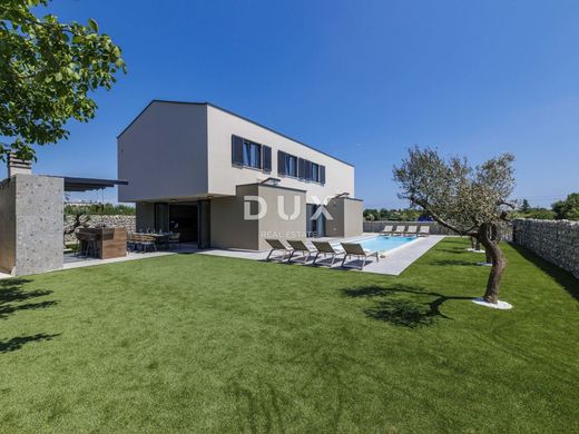 Maison de luxe à vendre à Marcana, 882 000 €, Photo 1