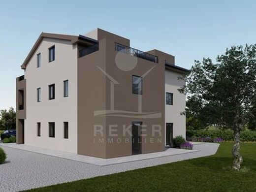 Appartement de luxe à vendre à Porec, 460 000 €, Photo 2