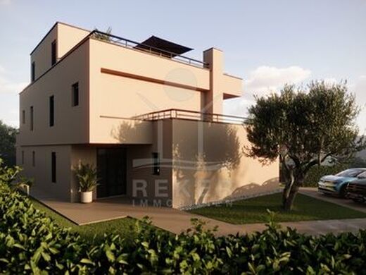 Maison de luxe à vendre à Porec, 970 000 €, Photo 2