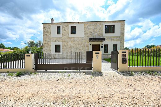 Maison de luxe à vendre à Porec, 781 250 €, Photo 3