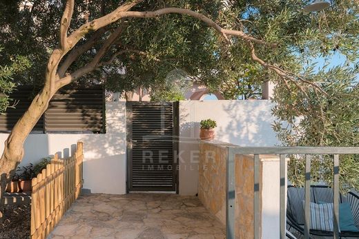 Luxury House for sale in Omiš, 530 000 €, Photo 3