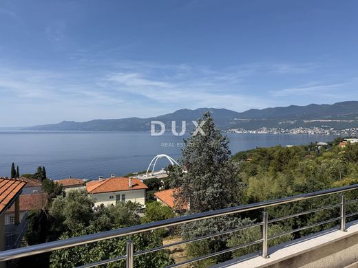 Luxury House for sale in Rijeka, 750 000 €, Photo 4