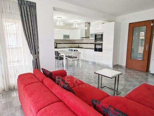 Luxury Apartment for sale in Porec, 599 000 €, Photo 4