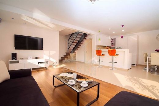 Luxury House for sale in Omiš, 750 000 €, Photo 4