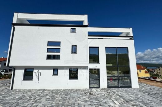 Luxury Apartment for sale in Punat, 530 000 €, Photo 5