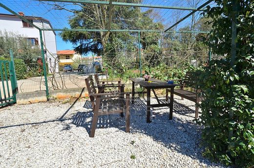 Maison de luxe à vendre à Porec, 419 000 €, Photo 5