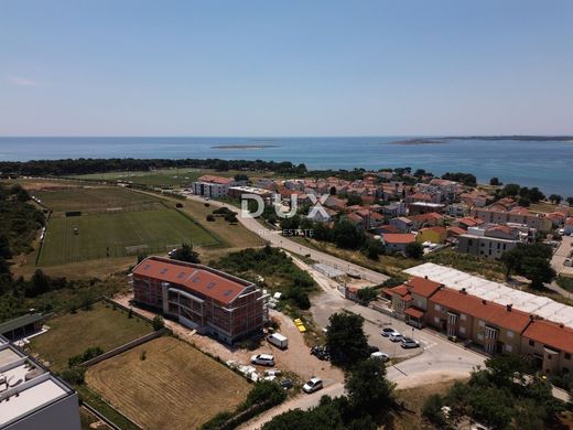 Appartement de luxe à vendre à Medulin, 442 070 €, Photo 5
