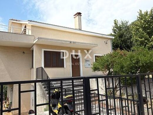 Luxury House for sale in Rijeka, 750 000 €, Photo 6