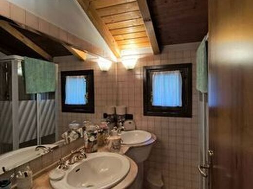 Luxury House for sale in Treviso, 610 000 €, Photo 6