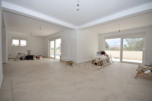 Maison de luxe à vendre à Srima, 492 000 €, Photo 7