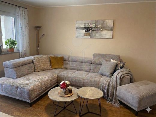 Maison de luxe à vendre à Pula, 430 000 €, Photo 7