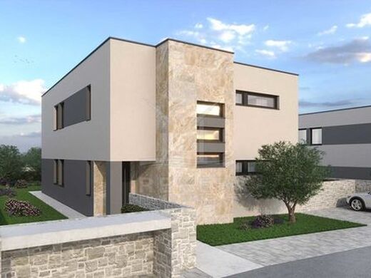 Luxury House for sale in Peroj, 790 000 €, Photo 7