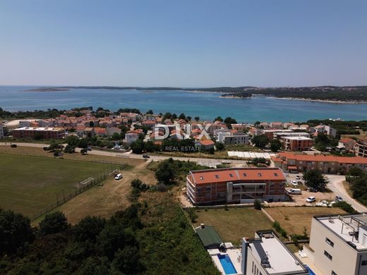 Appartement de luxe à vendre à Medulin, 442 070 €, Photo 7