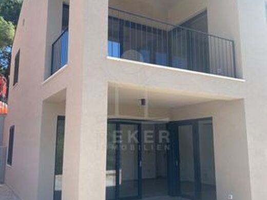 Appartement de luxe à vendre à Mali Lošinj, 400 000 €, Photo 2
