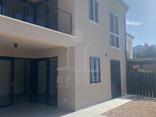 Appartement de luxe à vendre à Mali Lošinj, 400 000 €, Photo 3