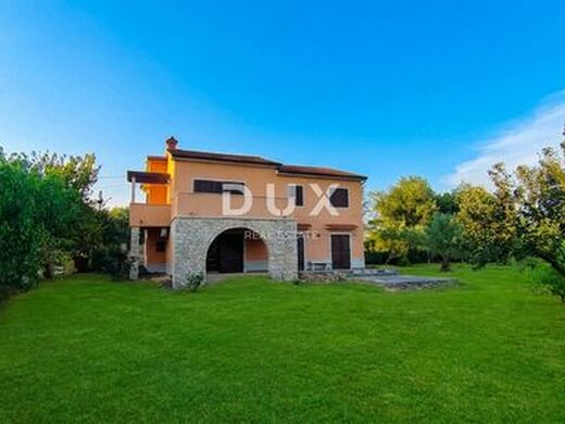 Maison de luxe à vendre à Brtonigla, 590 000 €, Photo 4