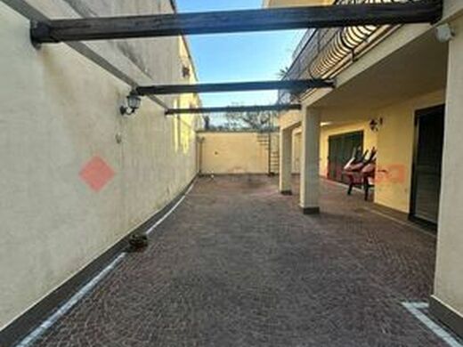 Luxury House for sale in Formia, 730 000 €, Photo 5