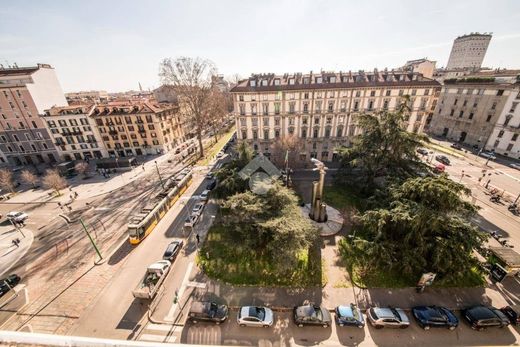 Luxury Apartment for sale in Milan, 2 600 000 €, Photo 5