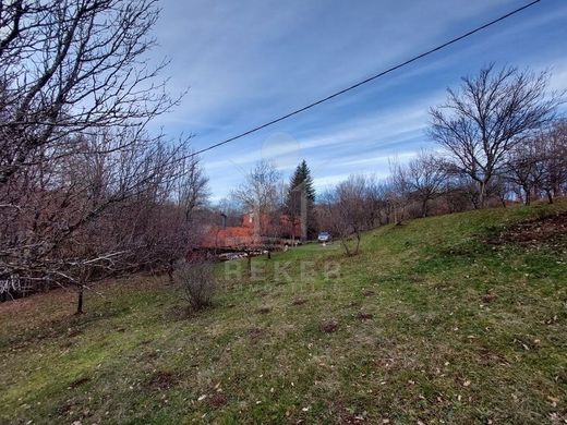Maison de luxe à vendre à Gracac, 400 000 €, Photo 5