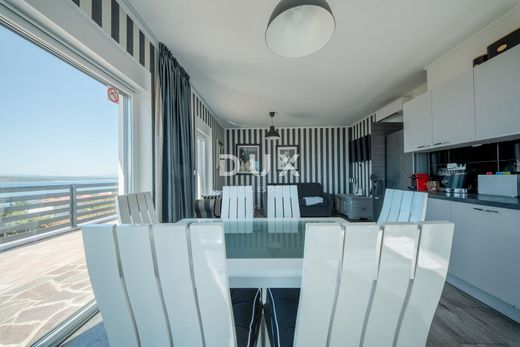 Luxury House for sale in Crikvenica, 870 000 €, Photo 6