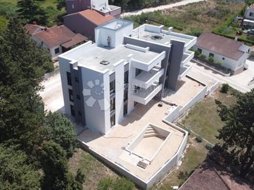 Appartement de luxe à vendre à Zadar, 560 000 €, Photo 2