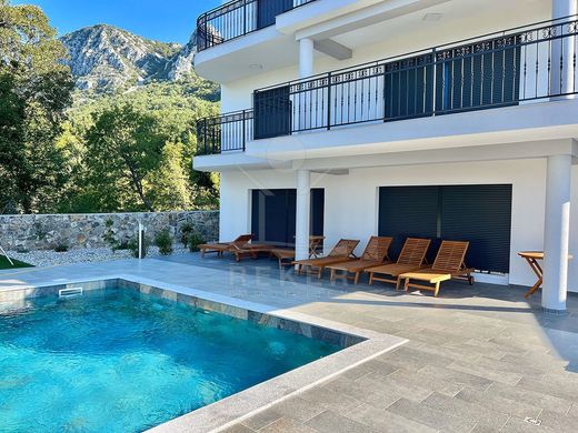 Appartement de luxe à vendre à Bribir, 520 000 €, Photo 3