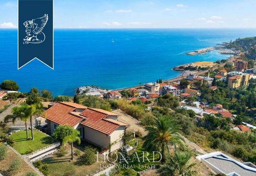 Luxury House for sale in Bordighera, 2 450 000 €, Photo 3
