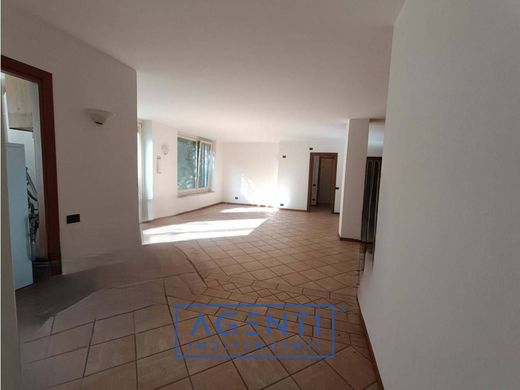 Appartement de luxe à vendre à Monza, 890 000 €, Photo 4