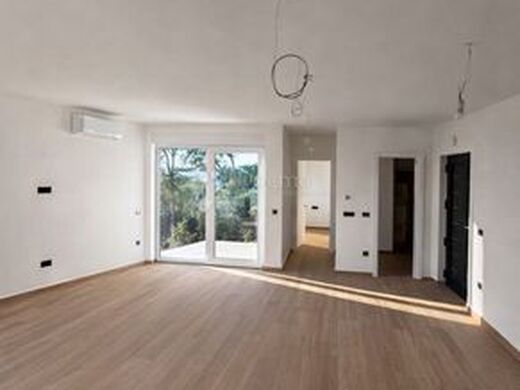 Luxury Apartment for sale in Zadar, 490 000 €, Photo 4
