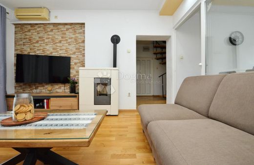 Luxury Apartment for sale in Zadar, 475 000 €, Photo 4