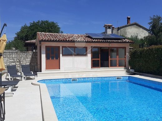 Maison de luxe à vendre à Barban, 470 000 €, Photo 5