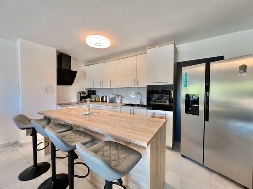 Appartement de luxe à vendre à Bribir, 520 000 €, Photo 7