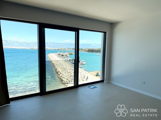 Appartement de luxe à vendre à Privlaka, 630 000 €, Photo 2