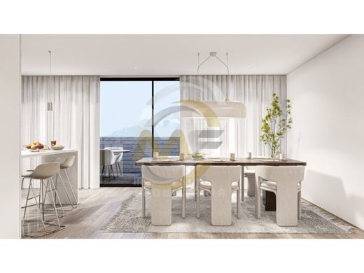 Luxury Apartment for sale in Valongo, 475 000 €, Photo 2