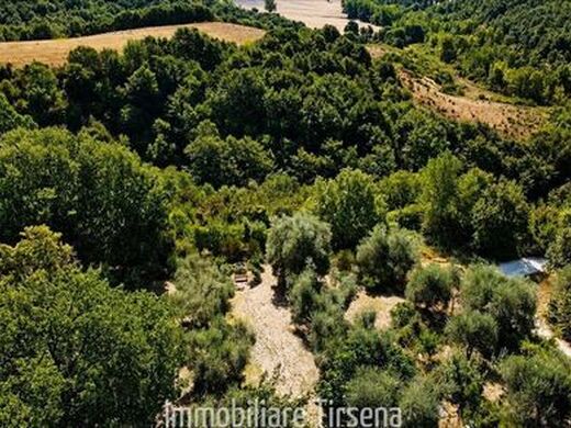 Maison de luxe à vendre à Fabro, 590 000 €, Photo 3