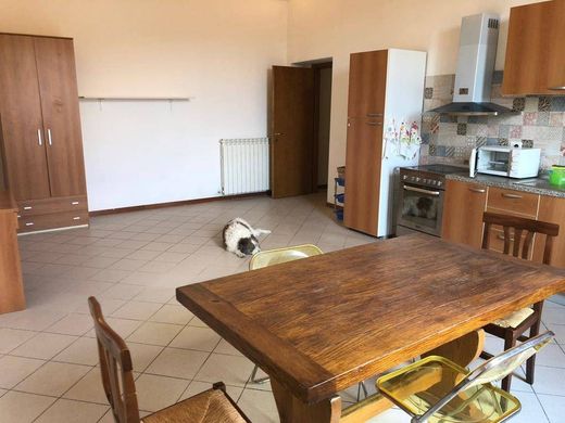 Appartement de luxe à vendre à Siena, 500 000 €, Photo 3