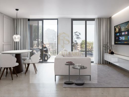 Luxury Apartment for sale in Maia, 415 000 €, Photo 3