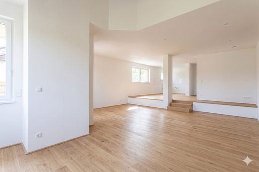 Luxury House for sale in Stuttgart, 1 800 000 €, Photo 4