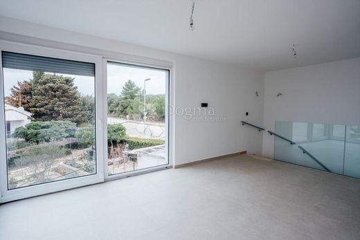 Luxury House for sale in Zadar, 0 €, Photo 7