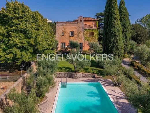 Luxury House for sale in Grottaferrata, 2 590 000 €, Photo 1