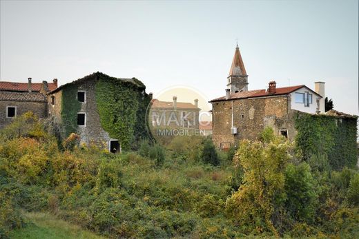 Maison de luxe à vendre à Buje, 550 000 €, Photo 2