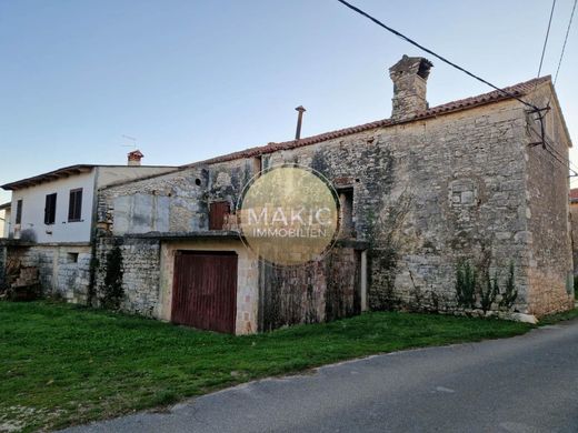 Maison de luxe à vendre à Buje, 450 000 €, Photo 2