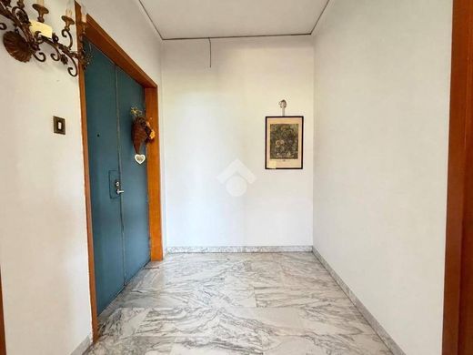 Appartement de luxe à vendre à Naples, 990 000 €, Photo 2